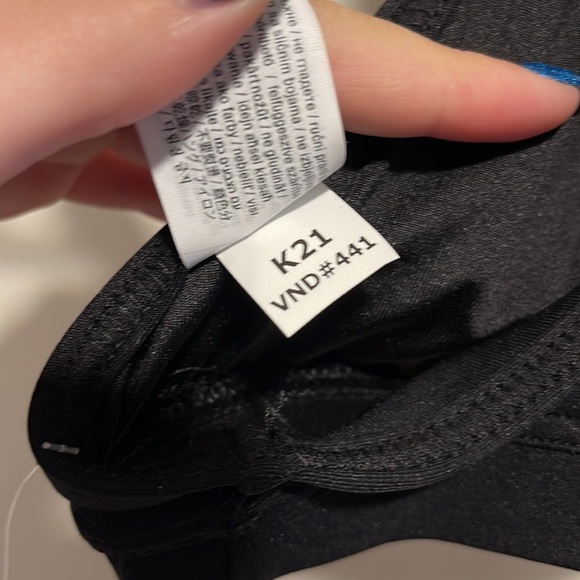 NWT Capezio Kids Girls Black Bra Top Intermediate - Picture 7 of 8